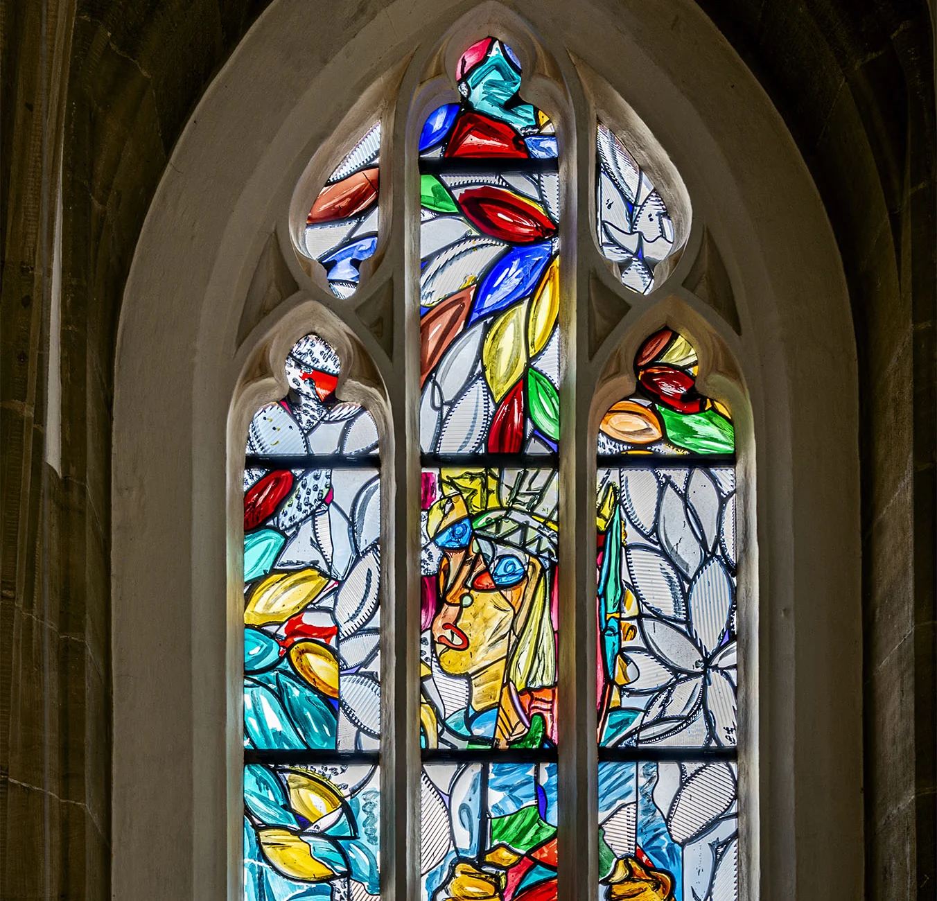 Lüpertzfenster in der Kirche St. Elisabeth Bamberg - Gefängnis, Gefangene besuchen