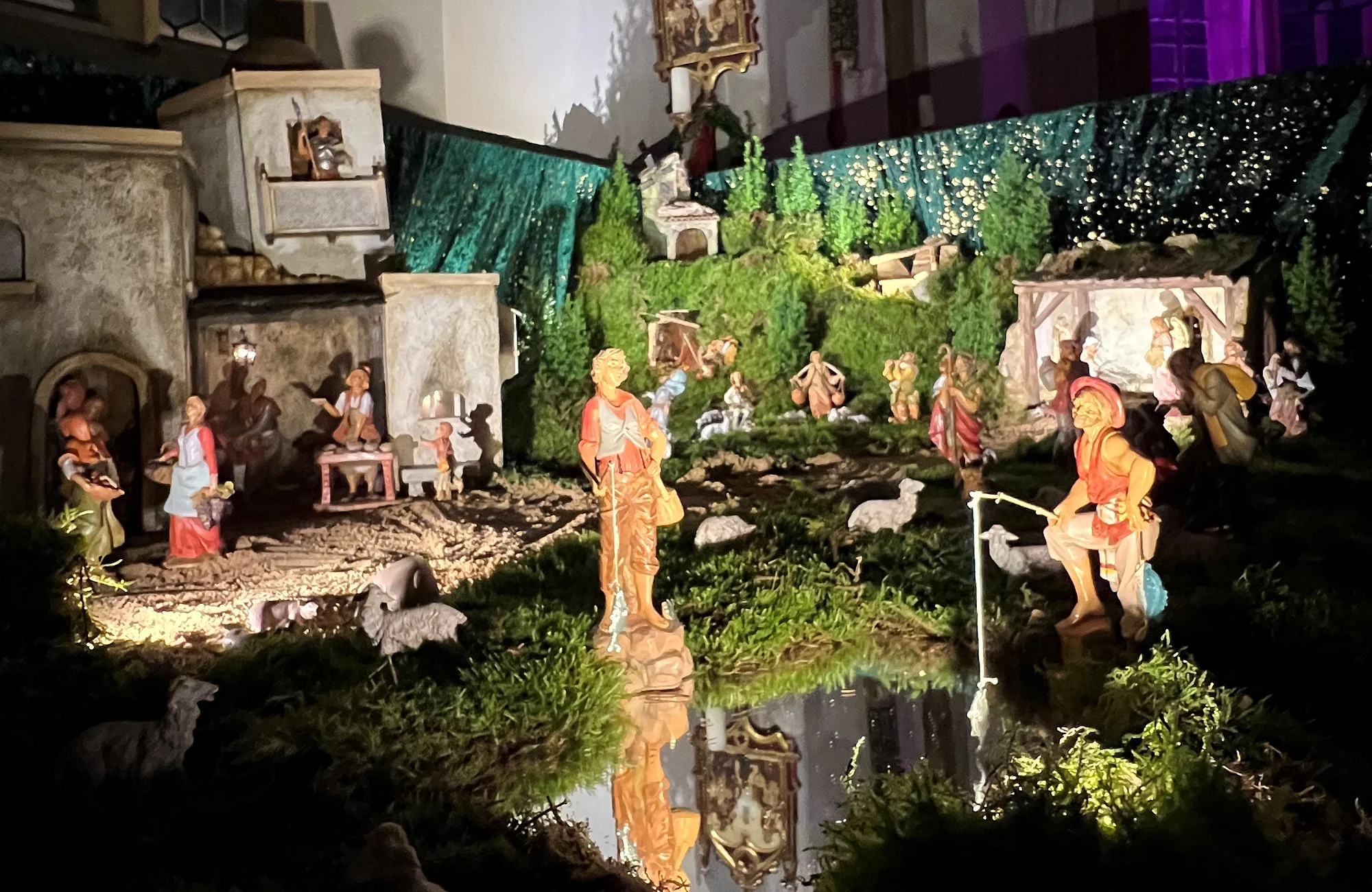 Gucklochkrippe in der Kunigundenkapelle