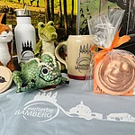 Diese und viele weitere Produkte können in der Tourist Info in Bamberg und online auf bamberg.info erworben werden.