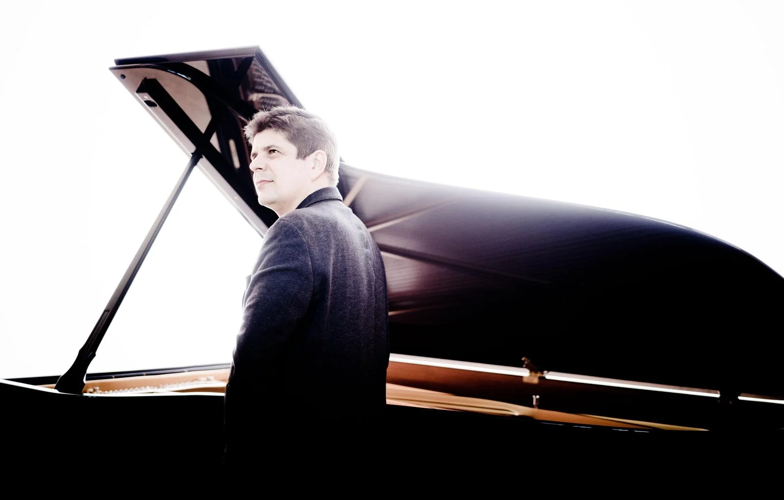 Javier Perianes Photo: Marco Borggreve