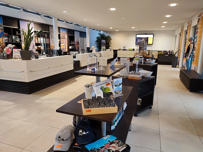 Souvenirs in der Tourist Info