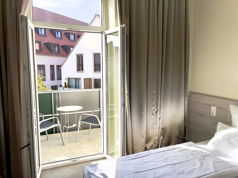Zimmer mit Südbalkon
