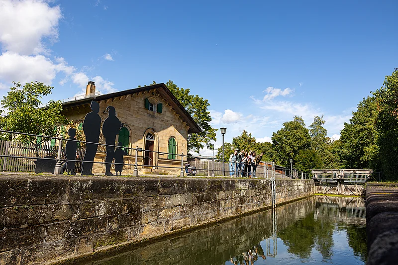 Stadtführung abseits der ausgetretenen Pfade an der Schleuse 100