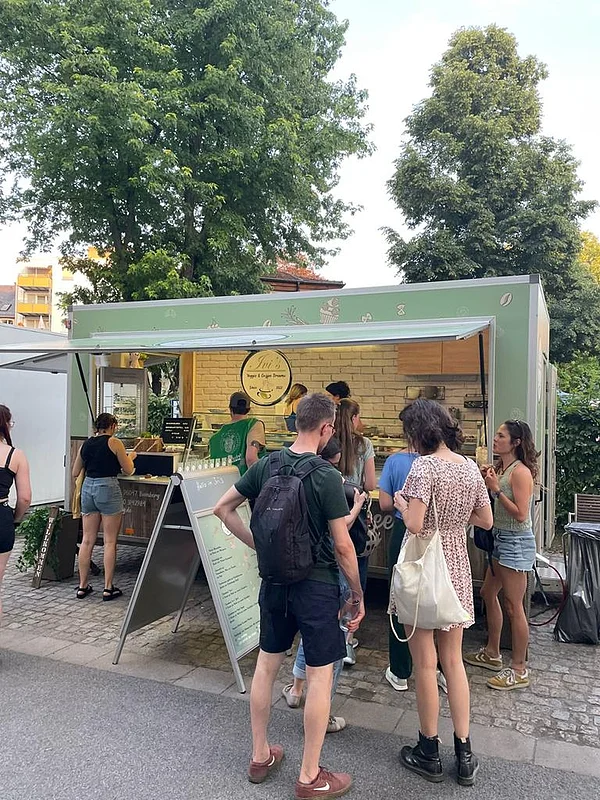 Ivi's Veggie & Coffee Dreams