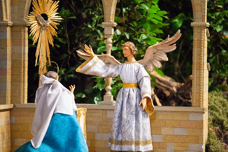 Krippe im Bamberger Dom, Szene Mariä Verkündigung Krippe im Bamberger Dom, Szene Mariä Verkündigung