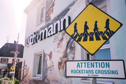 Das Musikhaus Thomann ist weltweit bekannt für seine Expertise rund um Instrumente und Musik