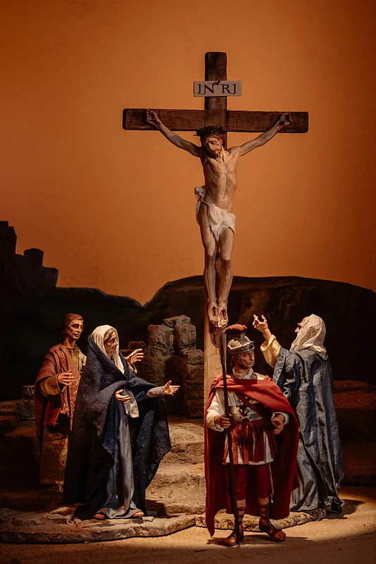 Passionskrippenausstellung in der Maternkapelle 2026 Jesus am Kreuz