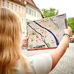 Ein neuer Stadtplan zeigt Orte zum Erfirschen und Abkühlen an heißen Tagen in Bamberg.